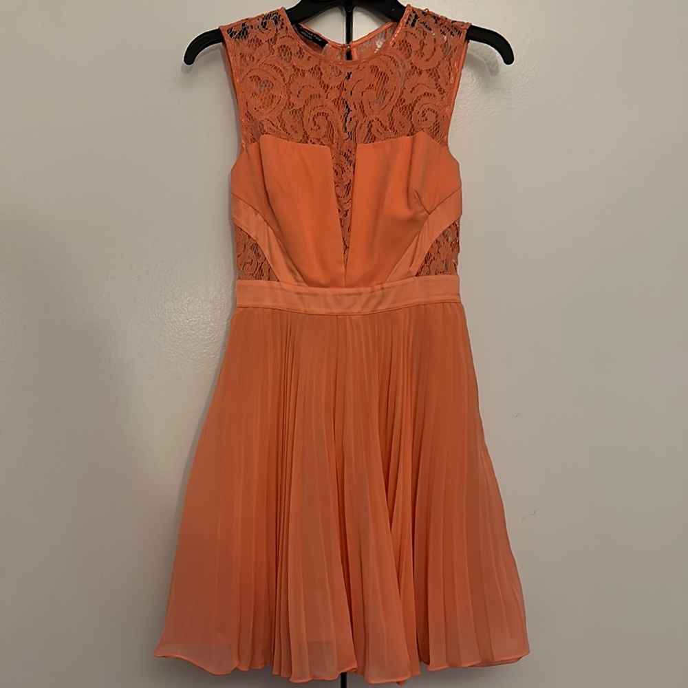 Peach BEBE Dress with Lace Cutout Detail, Pleated, Tool Lined Skirt | SZ 0